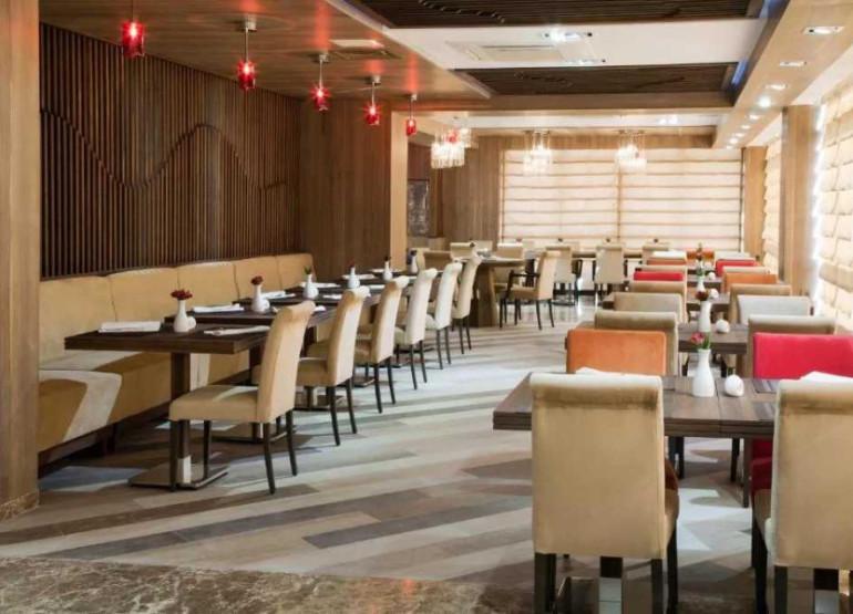 Парк Инн от Рэдиссон Измайлово: Вид столовой или кафе